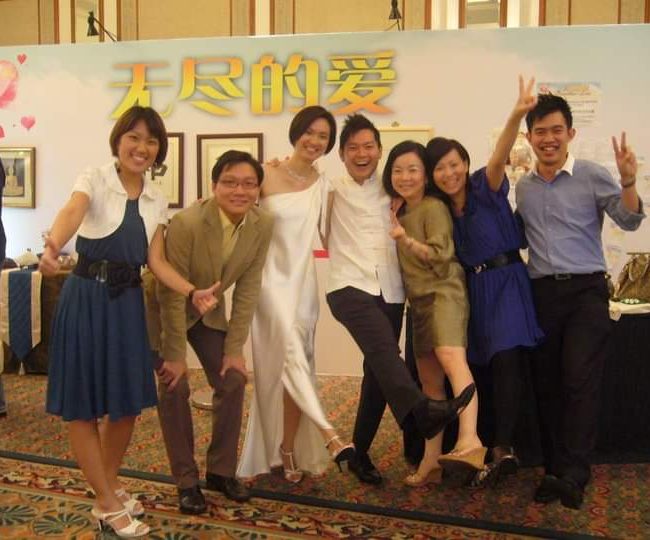 Singapore_Chairman-for-Charity-Dinner-in-honor-of-late-Mdm-Kwa-Geok-Choo-Mrs-Lee-Kwan-Yew-Organized-by-Kampung-Senang-Charity-Organisation-2010-1.jpeg